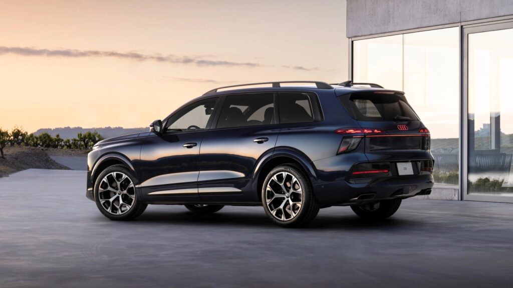 Nové Audi Q9 přichází: Vlajková loď značky posouvá luxus, prostor i technologie na novou úroveň