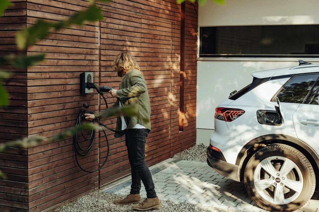 Domácí wallbox pro nabíjení elektromobilu